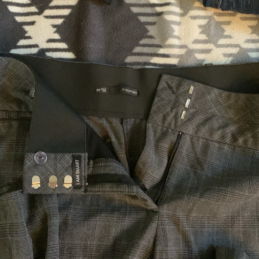 Work pants! - Picture 2 of 3